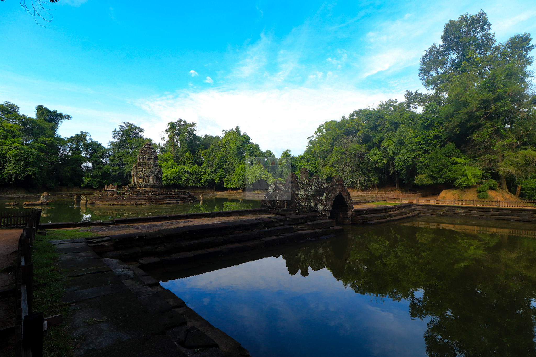 Neak Pean