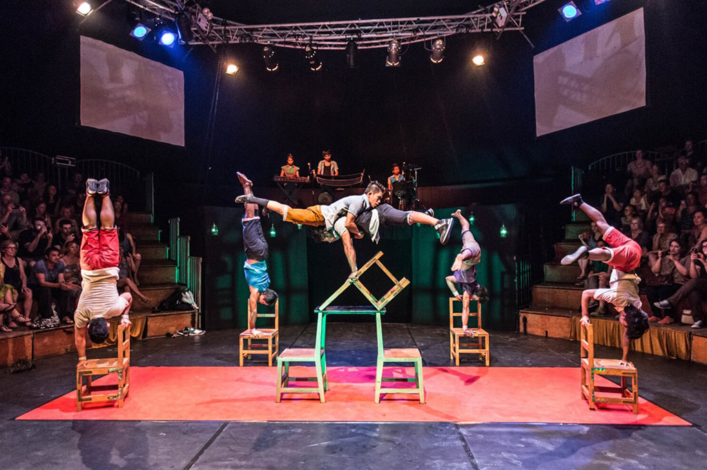 Arts & Crafts Tour + Phare Circus